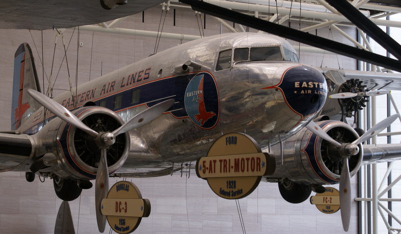 Eastern_Airlines_DC-3.JPG