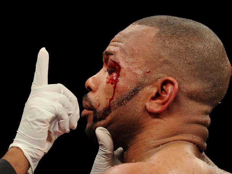 Roy-Jones-doctor_1459643.jpg